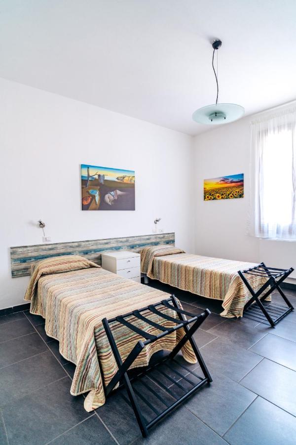 La Senyera Apartment Alghero Bagian luar foto